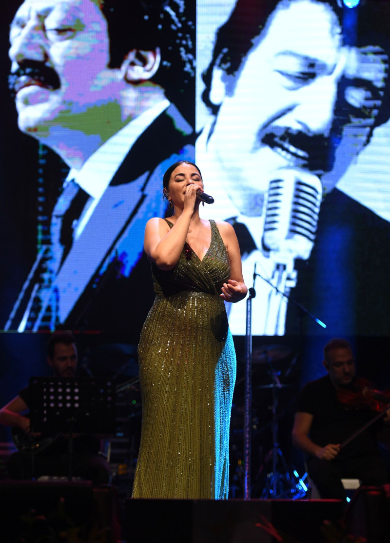 Zara Kahramanmaraş'ta Konser Verdi!