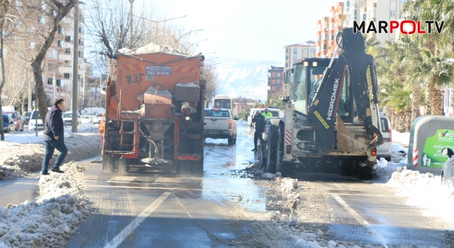 Büyükşehir Kar Çalışmalarını Kesintisiz Sürdürüyor