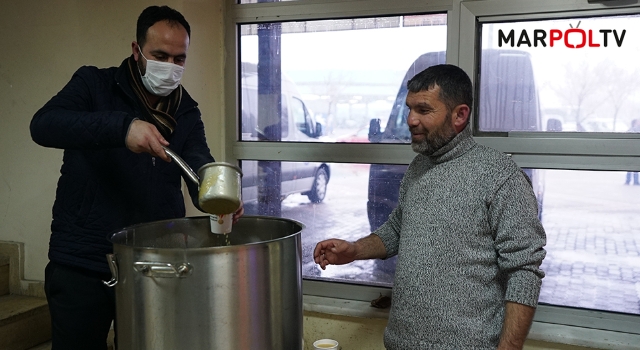 Soğuk Günlerde Büyükşehir’den Çorba İkramı