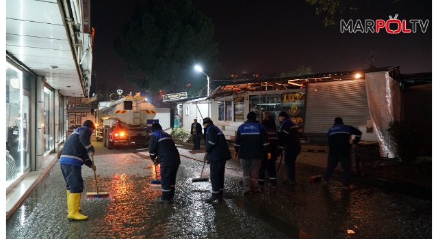 Büyükşehir’den Kapalı Çarşı ve Çevresinde Kapsamlı Temizlik