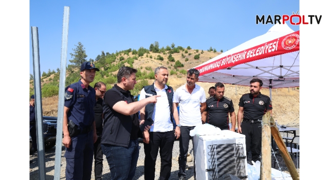 Başkan Toptaş ve Kaymakam Çiğdem, yangın bölgesinde vatandaşları ziyaret etti