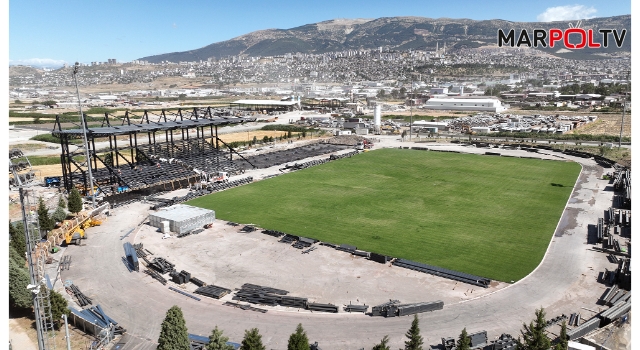 Şehrin Yeni Futbol Sahası Hızla Yükseliyor