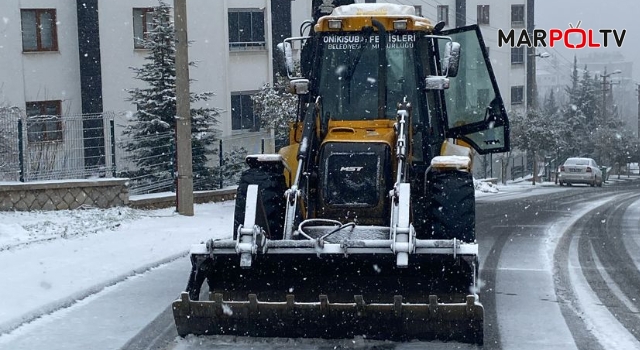 Onikişubat Belediyesi karla mücadelede tam teyakkuzda