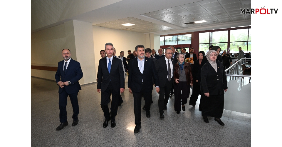 Milletvekillerinden Yaralı Öğrencilere Ziyaret