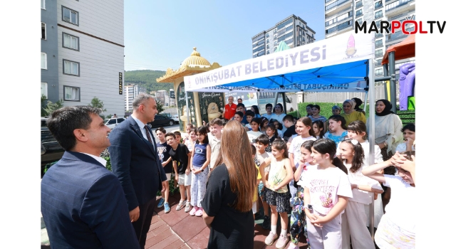 Başkan Toptaş, minik öğrencilerin davetine kayıtsız kalmadı
