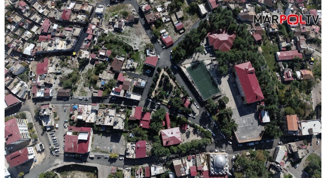 Büyükşehir’den Dulkadiroğlu Divanlı Mahallesi’nde Kesintisiz Asfalt Mesaisi