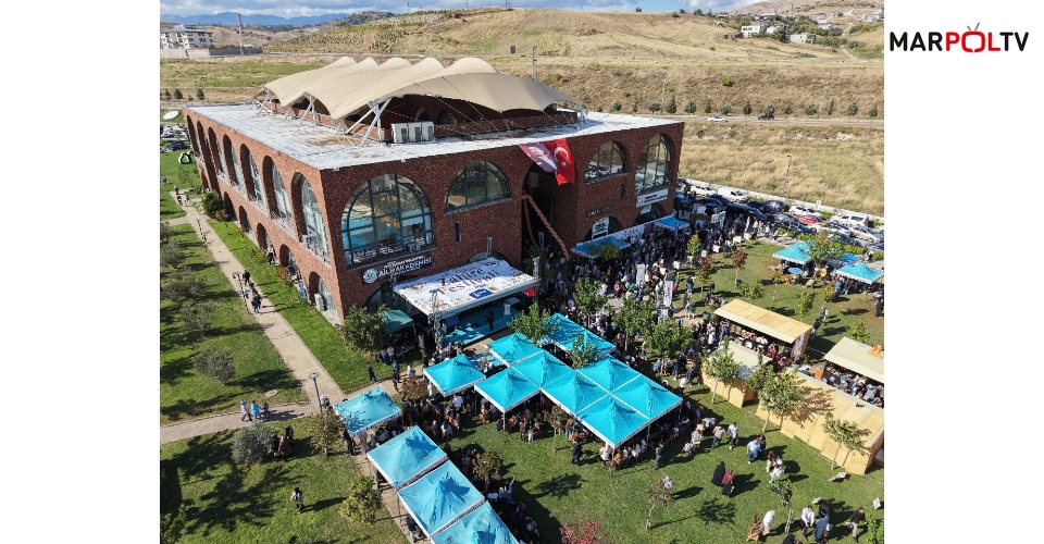 Kahramanmaraşlı vatandaşlar Onikişubat Zahire Festivali’ne akın etti, köklü kültür yaşatıldı