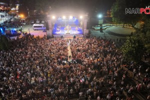 Geleneksel Ağustos Fuarı’nda Bahadır Tatlıöz Müzik Ziyafeti Yaşattı