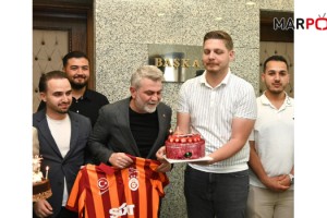 Gençlikten Başkan Görgel’e Doğum Günü Sürprizi: “İyi ki Doğdun Gençliğin Ağabeyi”