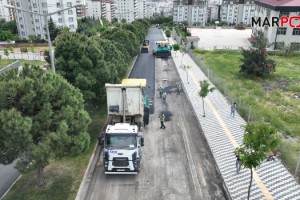 Büyükşehir, Ahır Dağı Caddesi’nde Asfalt Mesaisini Sürdürüyor